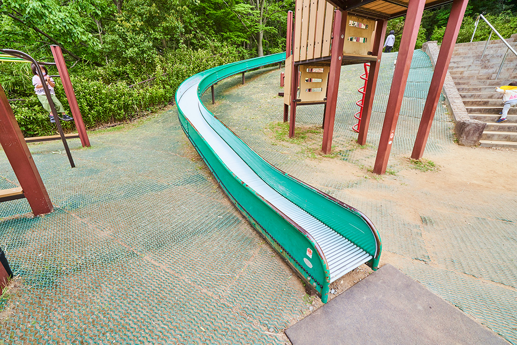 ローラーすべり台（複合遊具：大）/稲城中央公園（東京都/稲城市）