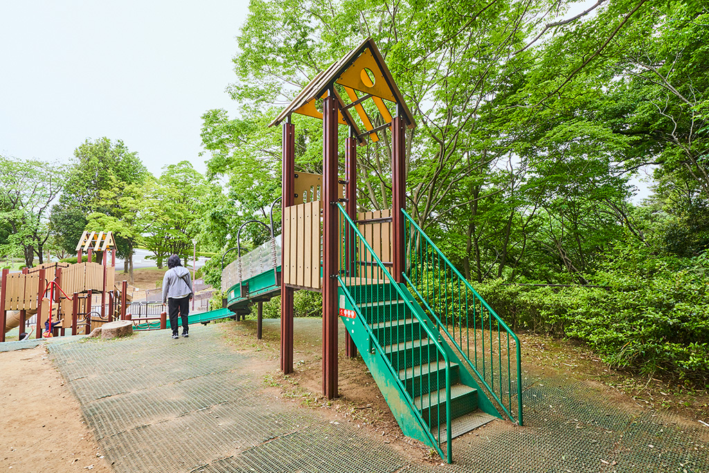 ローラーすべり台（複合遊具：大）/稲城中央公園（東京都/稲城市）