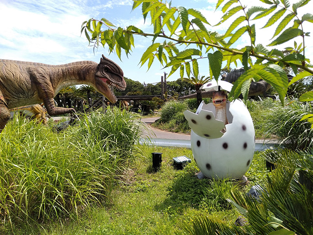 ディロフォサウルス/伊豆ぐらんぱる公園（静岡県/伊東市）