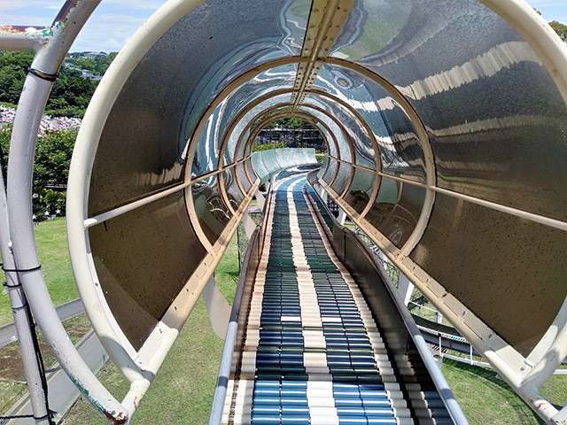 「110メートルローラースライダー」/伊豆ぐらんぱる公園（静岡県/伊東市）
