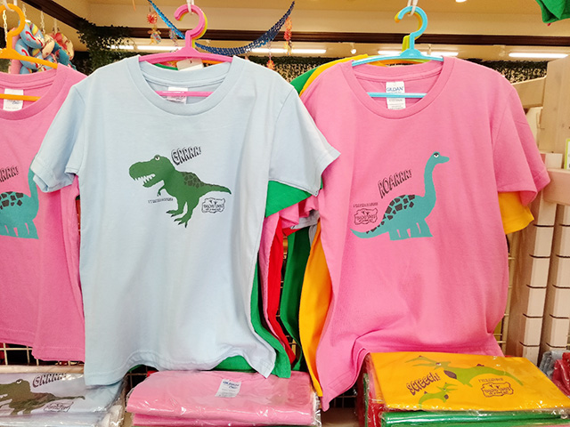 恐竜のTシャツ/伊豆ぐらんぱる公園（静岡県/伊東市）