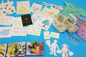 野菜スタンプのやり方!おすすめの野菜とアイデアを紹介!小松菜の花束、オクラとブロッコリーの花火など