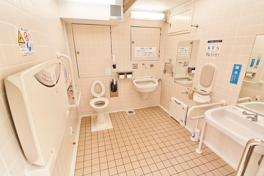 多目的トイレ/都立小山田緑地(東京都/町田市)