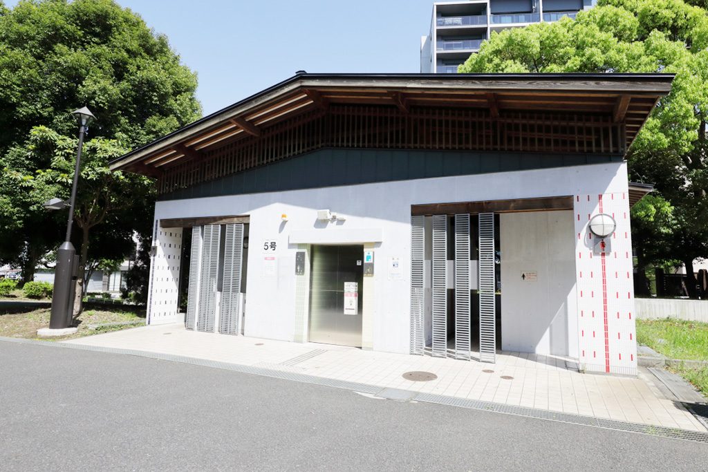 園内トイレ/木場公園(東京都/江東区)