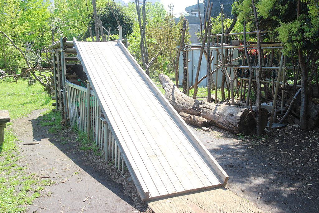 手作り滑り台/小松川ゆきやなぎ公園(東京都/江戸川区)