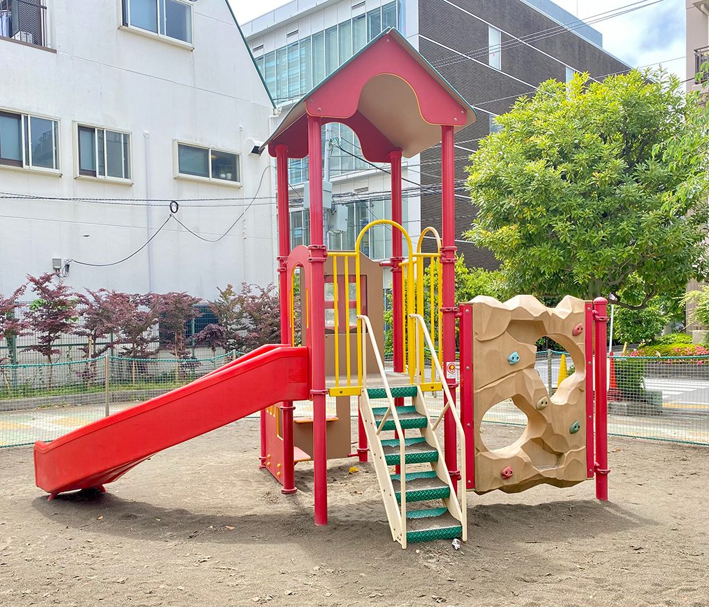幼児向け複合遊具/大横川親水公園（東京都/墨田区）