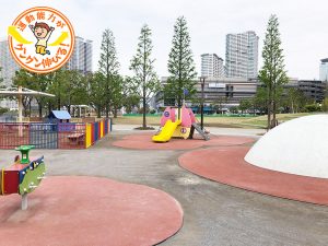 海絶景が広がる豊洲公園(江東区)。芝生広場、遊具広場でのびのび遊ぼう