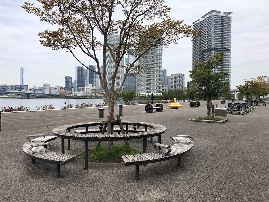 テーブル付きベンチ/豊洲公園（東京都/江東区）