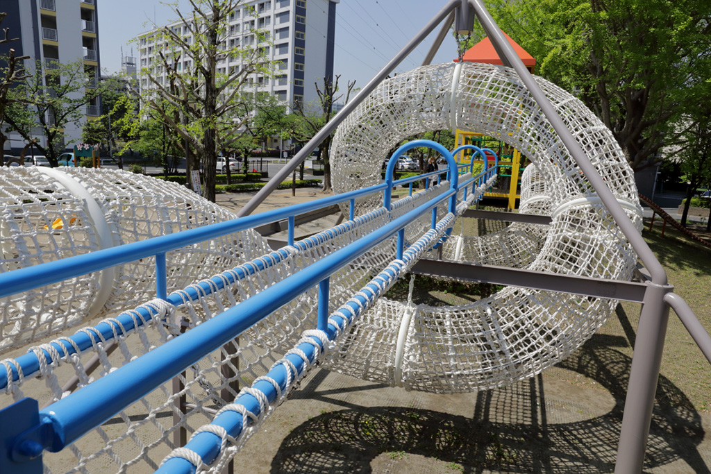 「巨大な複合遊具」／宇喜田さくら公園（東京都／江戸川区）