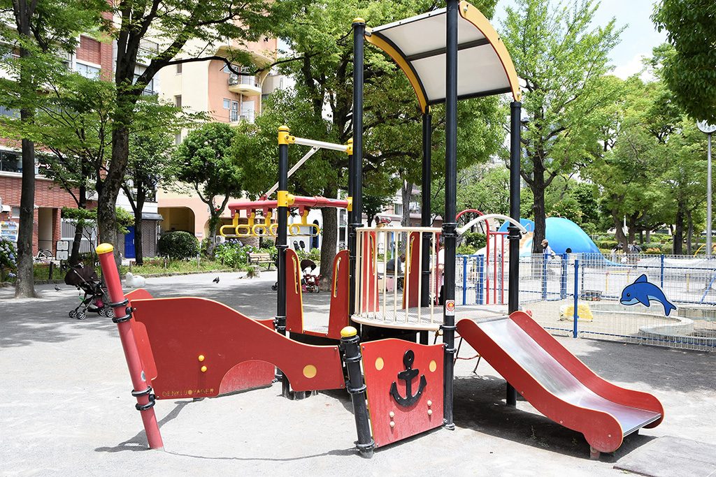 複合遊具/隅田公園（東京都/墨田区、台東区）
