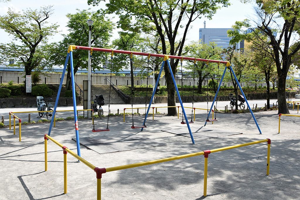ブランコ/隅田公園（東京都/墨田区、台東区）