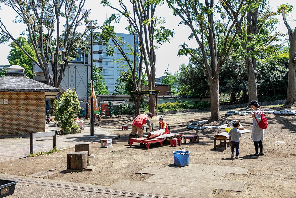 「のびのび広場」/戸山公園（東京都/新宿区）