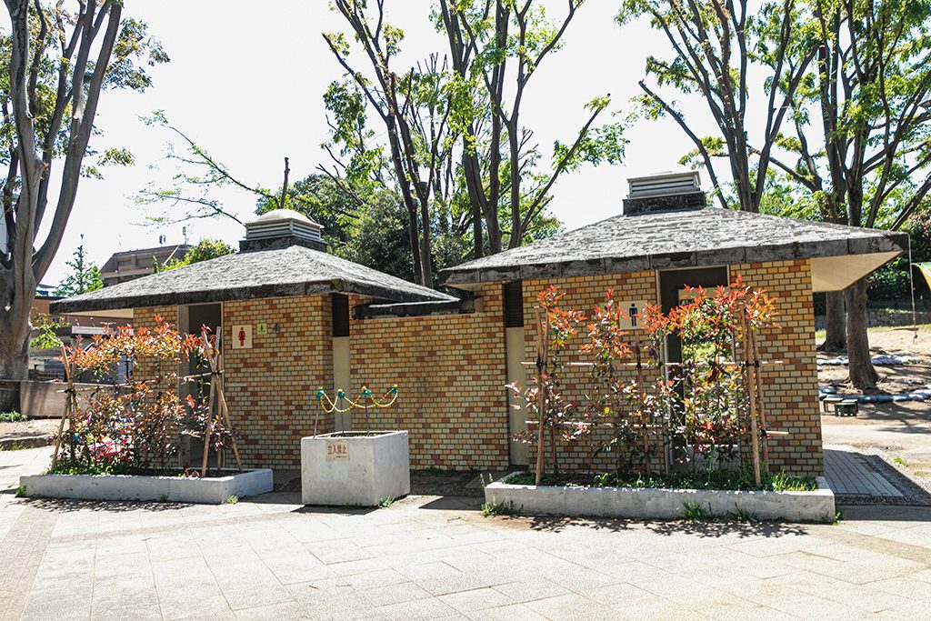 園内のトイレ/戸山公園（東京都/新宿区）