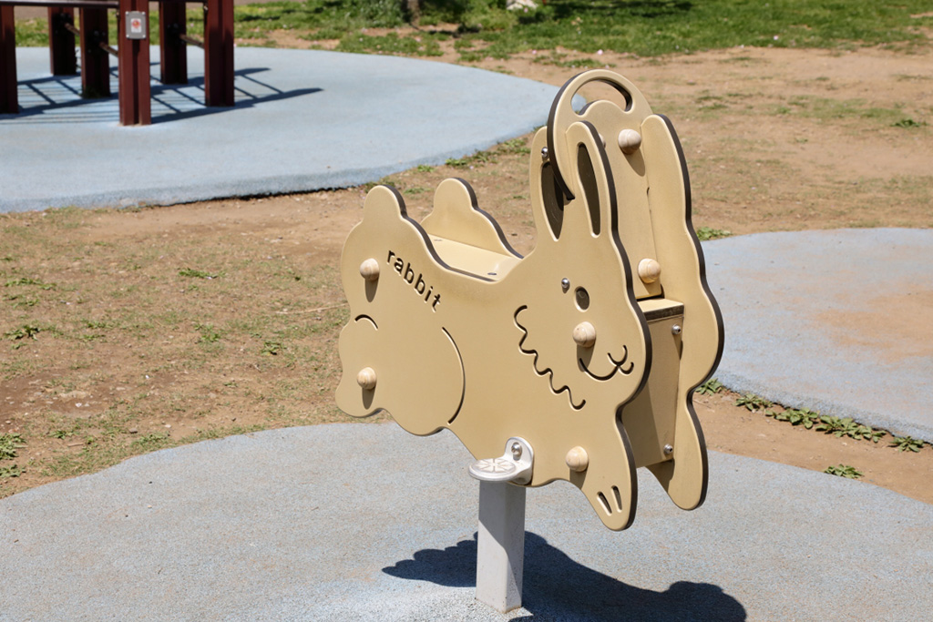 「ロッキング遊具」／おとめ山公園（東京都／新宿区）