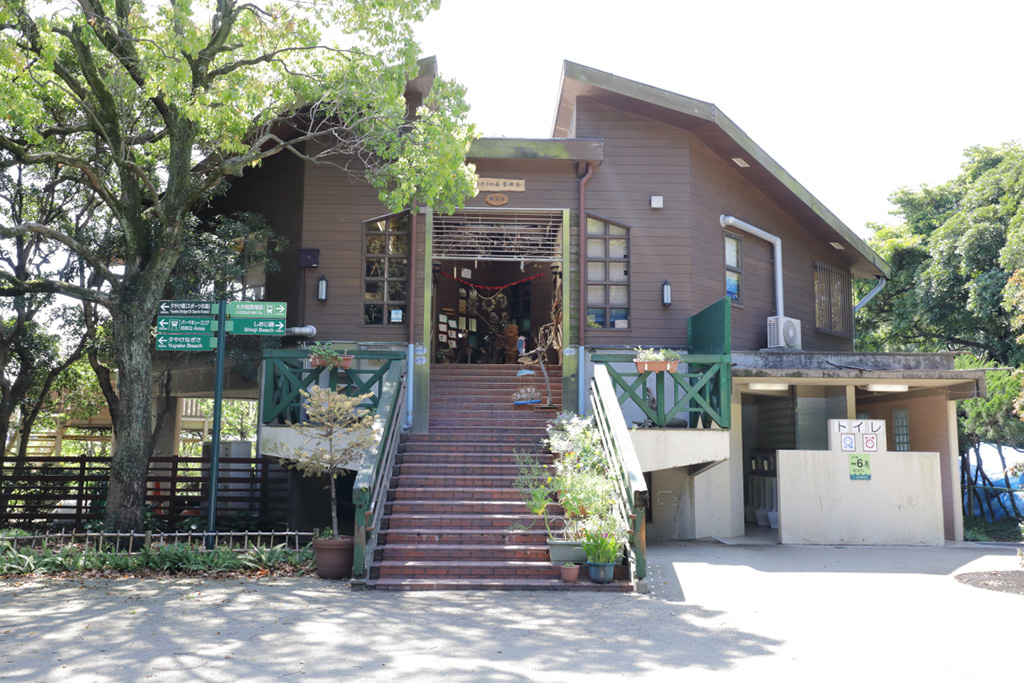 「なぎさの森管理舎」／大井ふ頭中央海浜公園なぎさの森（東京都／品川区）