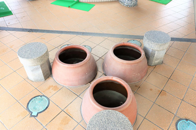 「たこ壺足浴」