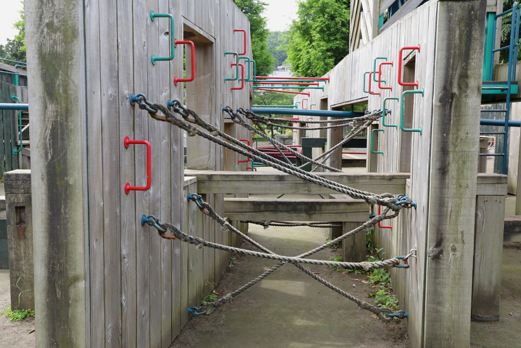 「ロープ」/乞田・貝取ふれあい広場公園(東京都/多摩市)