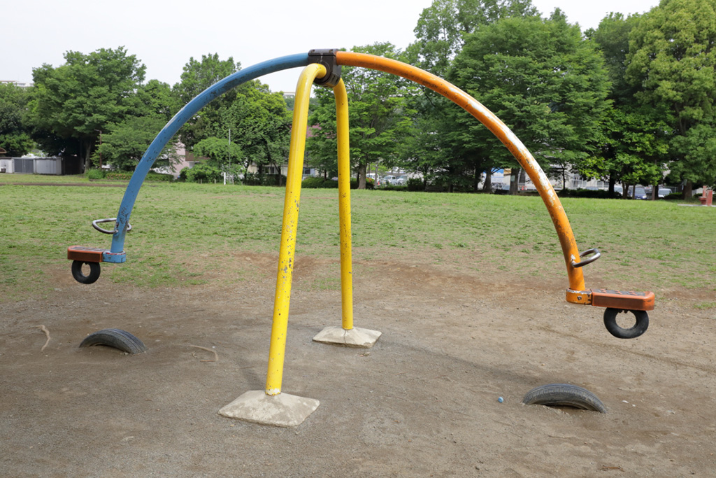 「シーソー」/乞田・貝取ふれあい広場公園(東京都/多摩市)