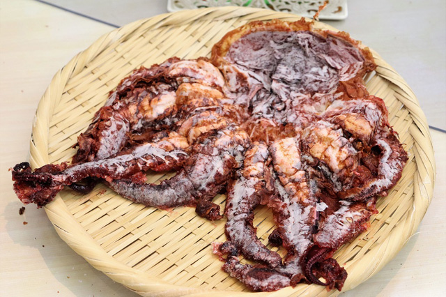 たこ姿焼き(やま髙)/道の駅東浦ターミナルパーク(淡路島)