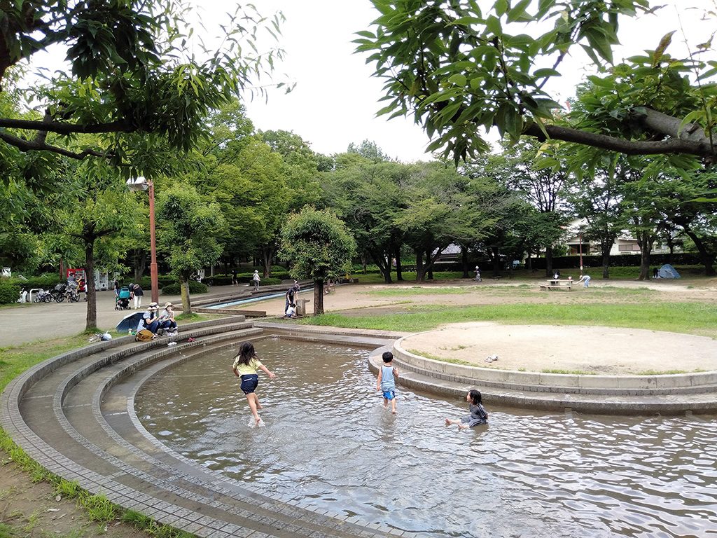 半円形の池/与野公園(埼玉県/さいたま市)