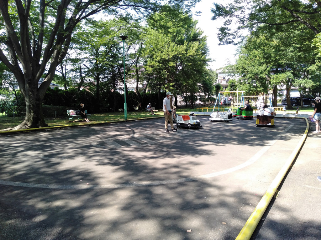 小さなキッズが楽しめるバッテリーカー/大崎公園(埼玉県/さいたま市)