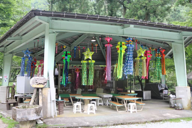 休憩所 六角堂/滋賀県醒井養鱒場(滋賀県/米原市)