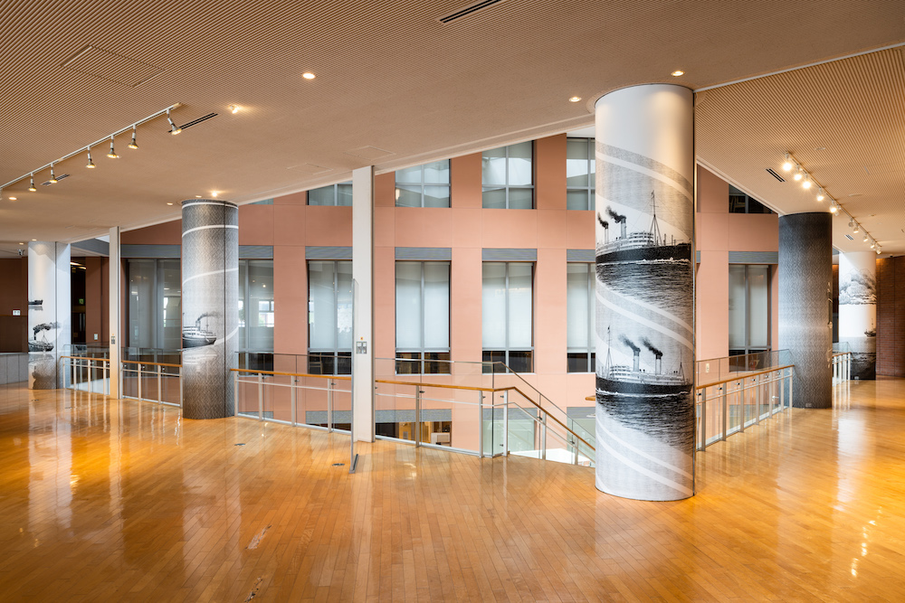 大岩オスカールの作品/JICA横浜（神奈川県/横浜市）