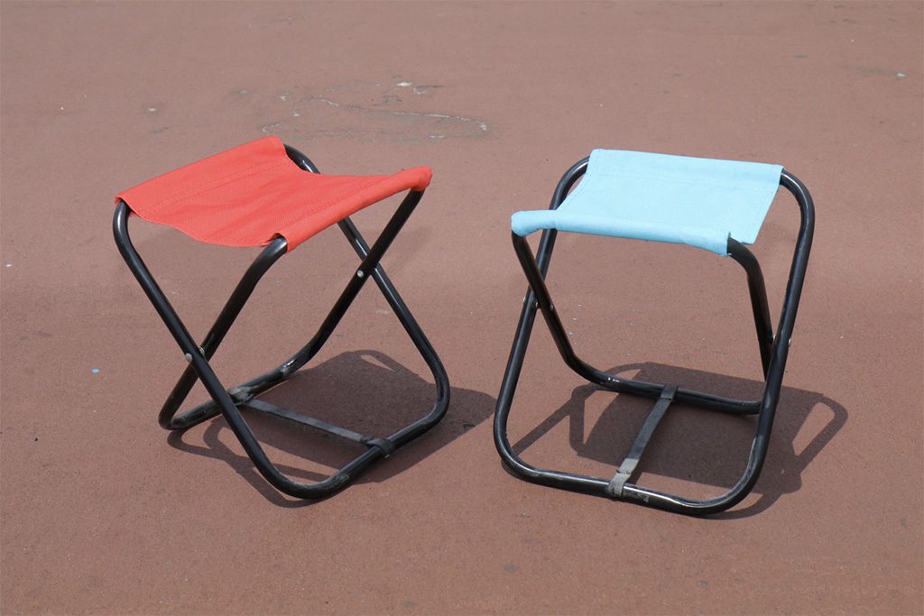 折りたたみ椅子