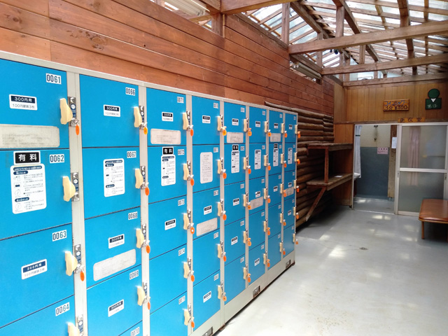 男女別の更衣室やシャワー、ロッカーなど／ありのみコース（千葉県/市川市）