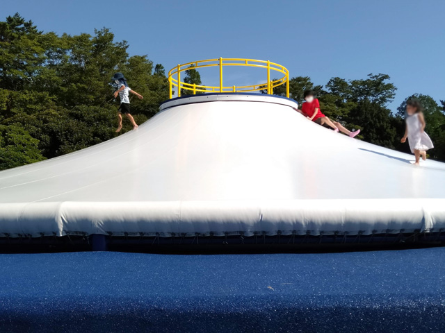 「アーススライダー」/国営ひたち海浜公園(茨城県/ひたちなか市)