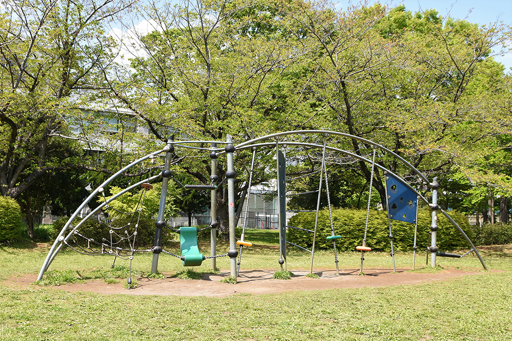 「複合遊具」／猿江恩賜公園（東京都／江東区）