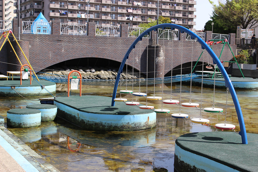 「UFOクライム」/横十間川親水公園(東京都/江東区)
