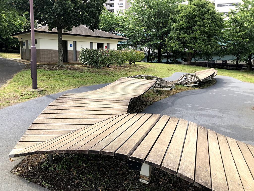 「木製スロープ」/大島小松川公園(東京都/江東区)
