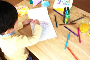 インスタグラム「#るるぶKidsアート」キャンペーンから応募作品をピックアップ!