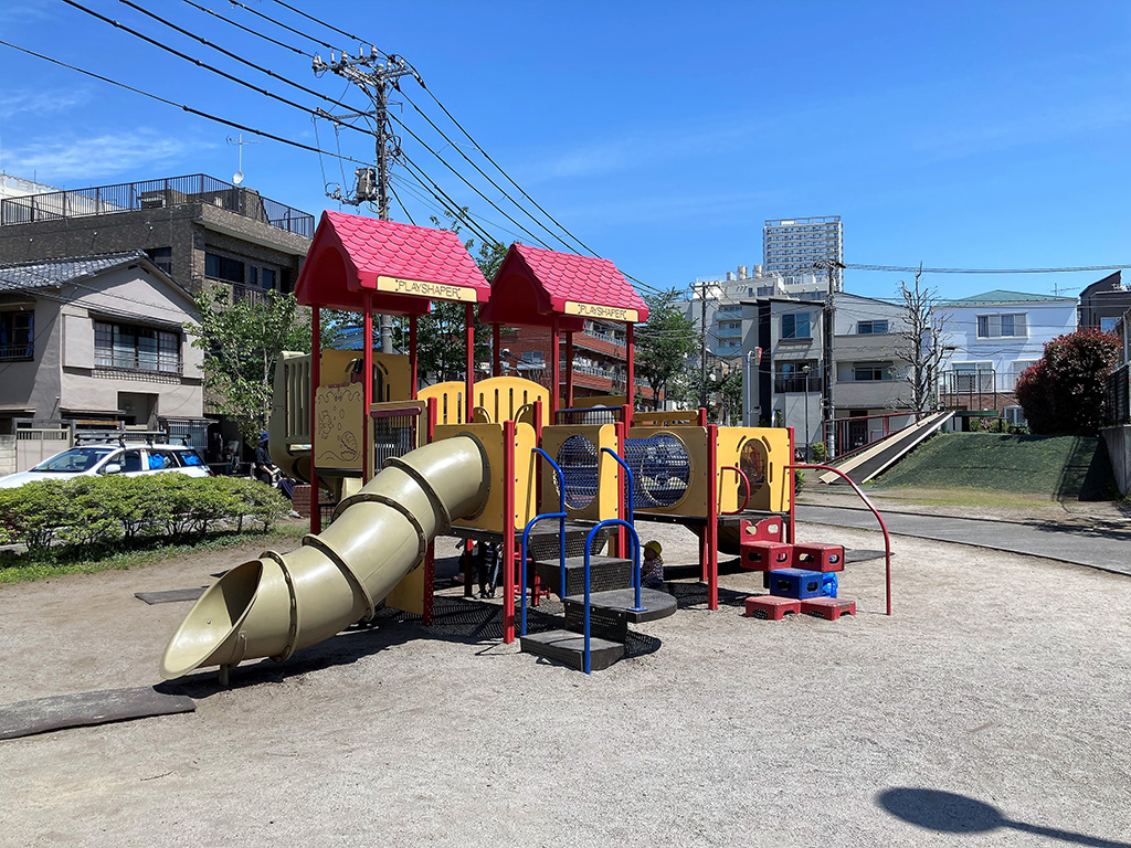 「複合遊具」／南谷端公園（東京都／北区）