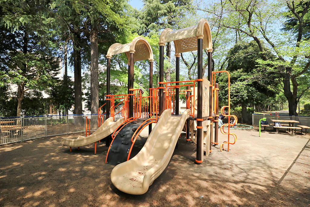 「複合遊具」／平和の森公園（東京都／中野区）