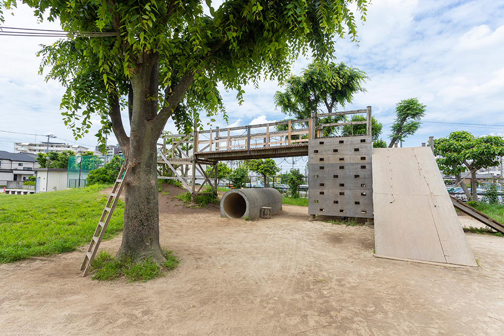 「冒険の砦」/にいじゅくプレイパーク(東京都/葛飾区)