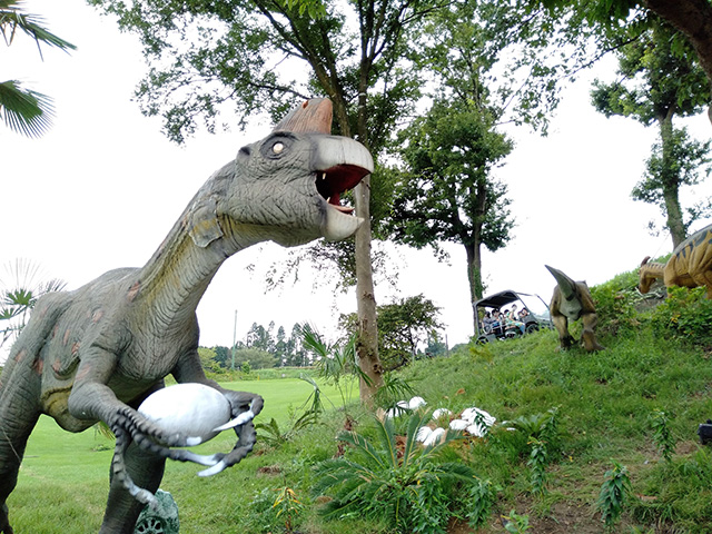 恐竜の森「ジュラジャーマン・ライド」/東京ドイツ村(千葉県/袖ケ浦市)