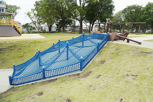 漁網ネット遊具/都立舎人公園（東京都/足立区）