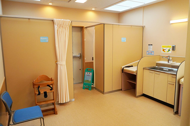 ベビー休憩室内/都立舎人公園（東京都/足立区）