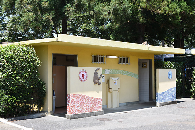 園内のトイレ/東武動物公園（埼玉県/宮代町）