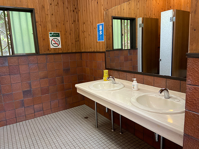 「トイレ」/殿ヶ谷戸庭園(東京都/国分寺市)