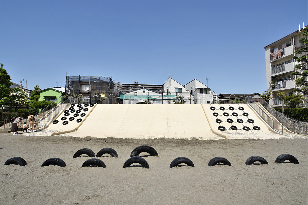 「大山滑り台」/西六郷公園(東京都/大田区)