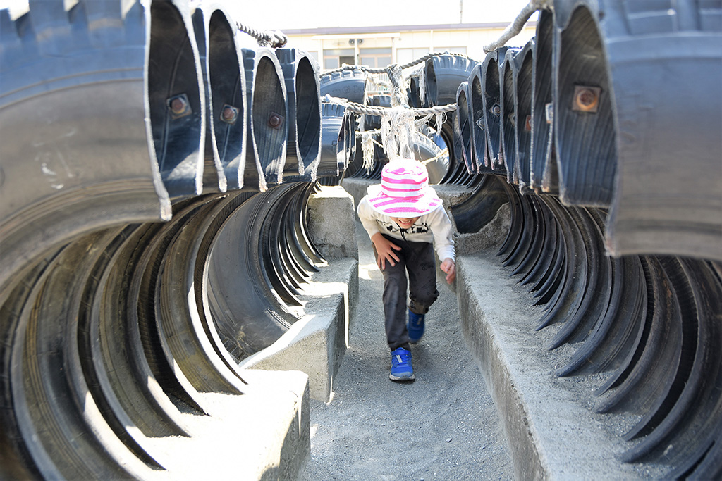 「トンネル」/西六郷公園(東京都/大田区)