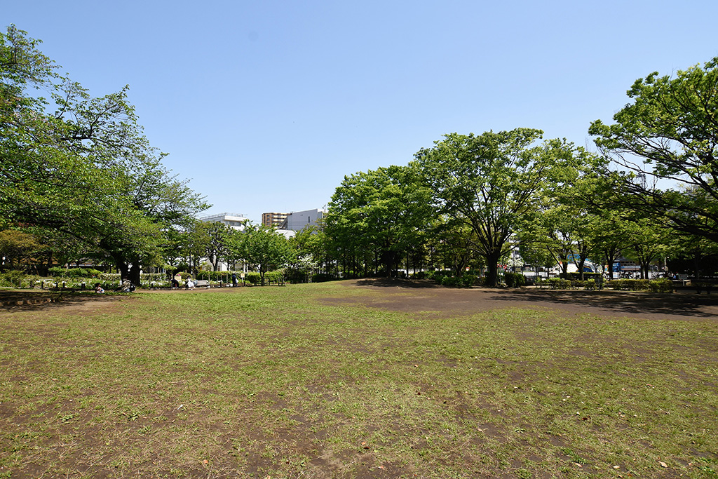 「芝生広場」／萩中児童交通公園（東京都／大田区）