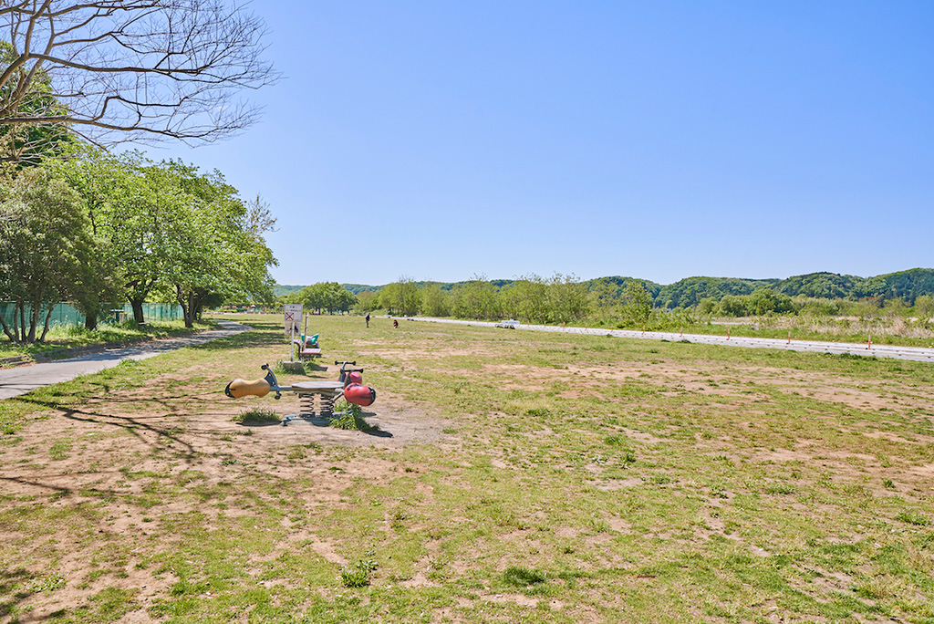 「おひさま広場」/多摩川緑地福生南公園(東京都/福生市)
