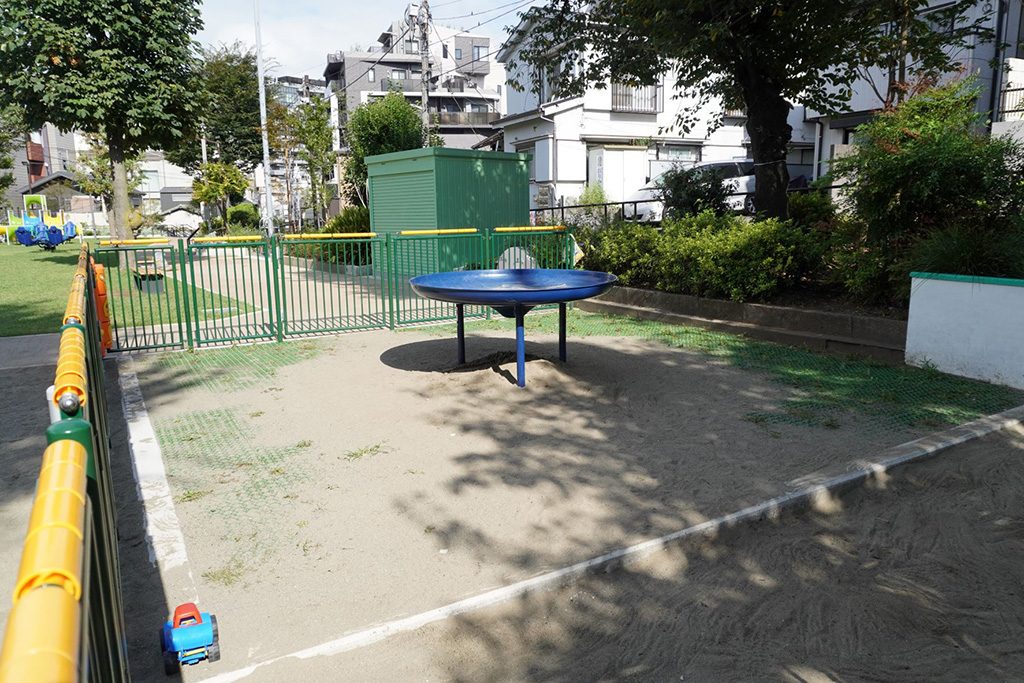 砂場とサンドテーブル/恵比寿南二公園（東京都/渋谷区）