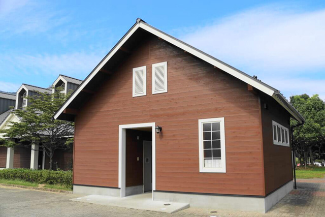 トイレ棟(屋外)/マキノピックランド(滋賀県/高島市)