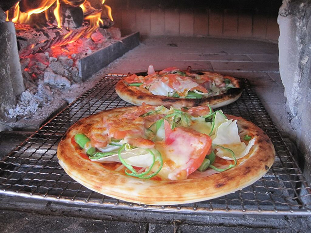石窯ピザ/農業公園 信貴山のどか村(奈良県/三郷町)