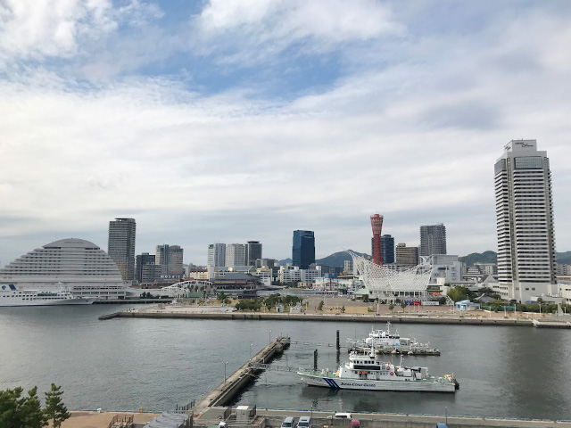 神戸ベイエリアを一望できる絶景ポイント／AQUARIUM ✕ ART átoa（兵庫県/神戸市）
